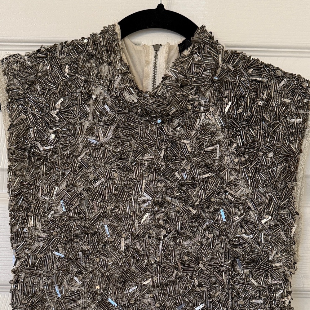 Zara Silver Textured Sleeveless Top - Picture 2 of 5